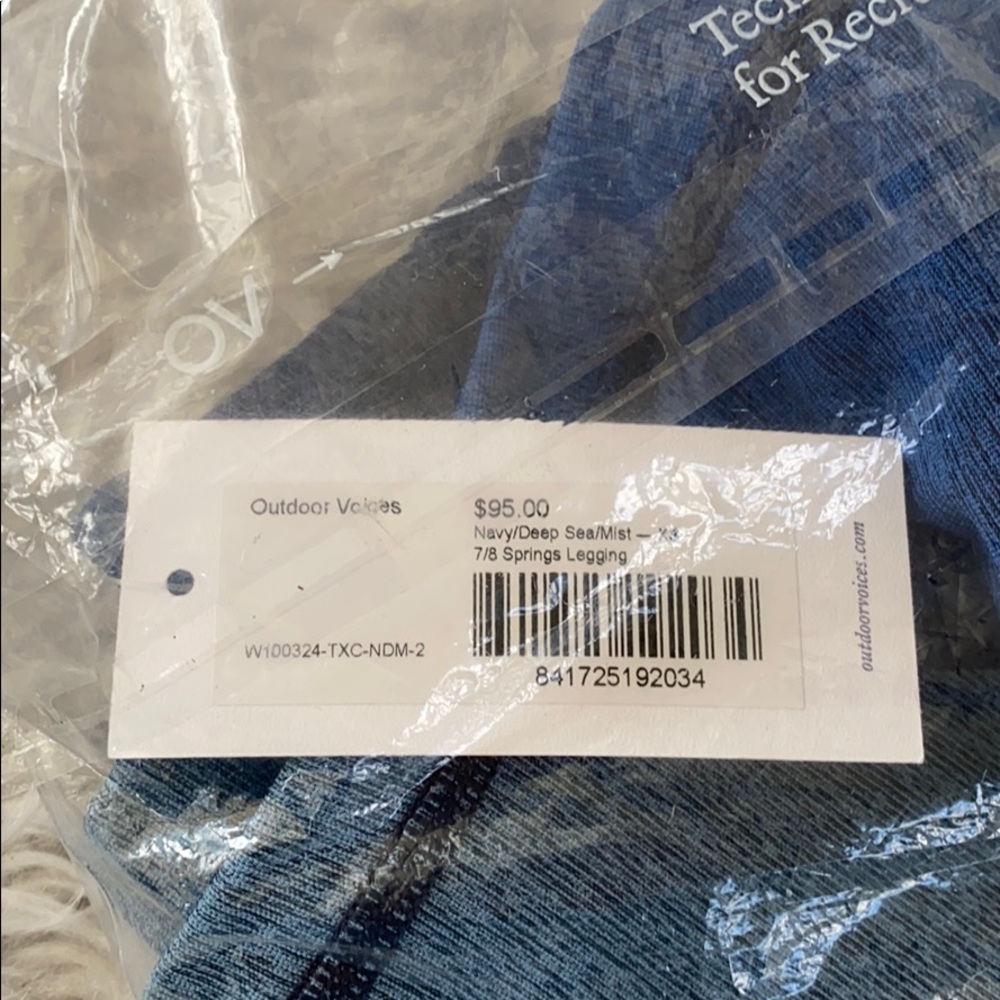 NEW • Outdoor Voices • 7/8 Springs Legging Navy XS - Picture 5 of 5